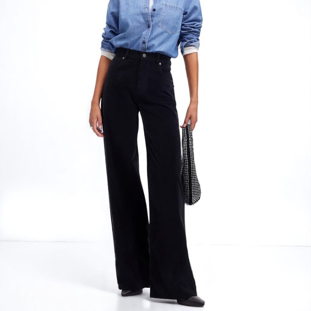 Madewell Superwide-Leg Pants in Corduroy Size 33